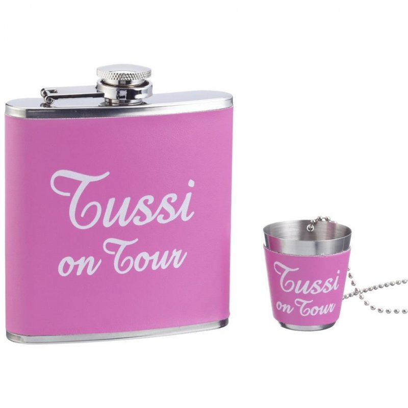 Tussi on Tour - Flachmann Set mit Pinnchen, 9,90 €, Trend And St